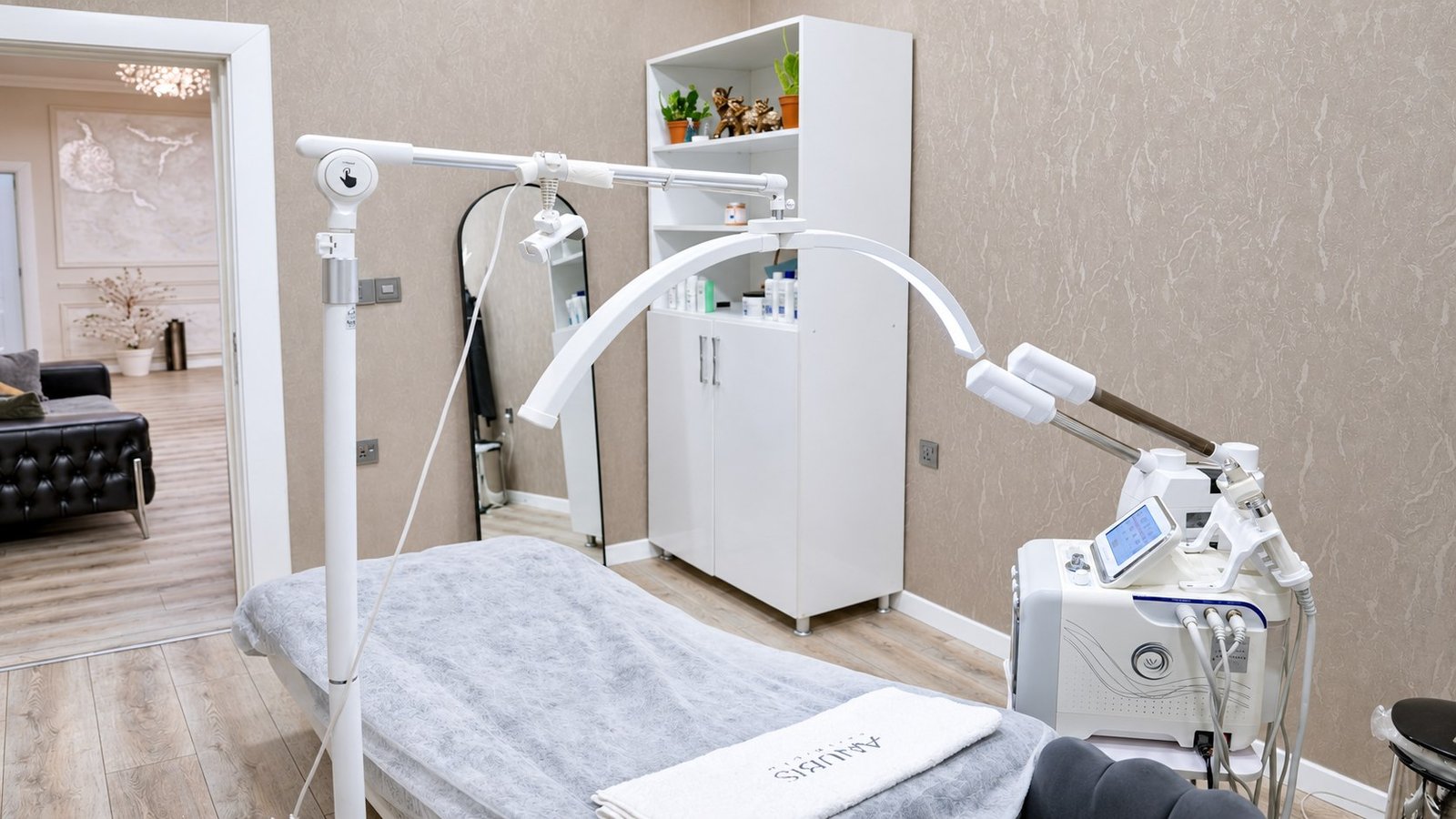 Another view of the Hydrafacial room and equipment